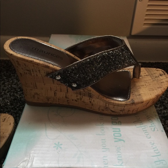 Silver sparkly wedges - Picture 2 of 3